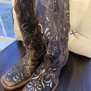 Ladies Roper Boots size 8